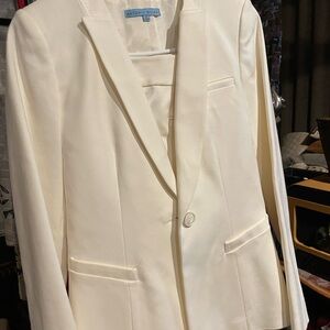 ANTONIO MELANI Cream Suit